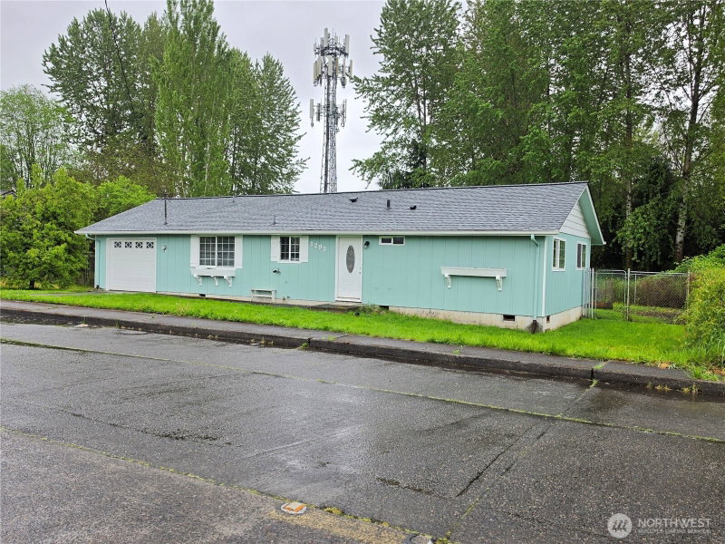 3293 Olive Way photo 2