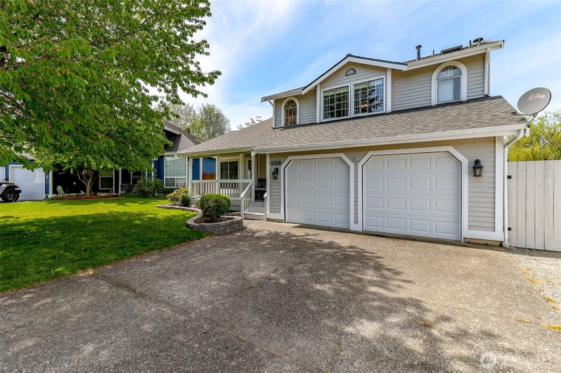 305 Jewell photo 1