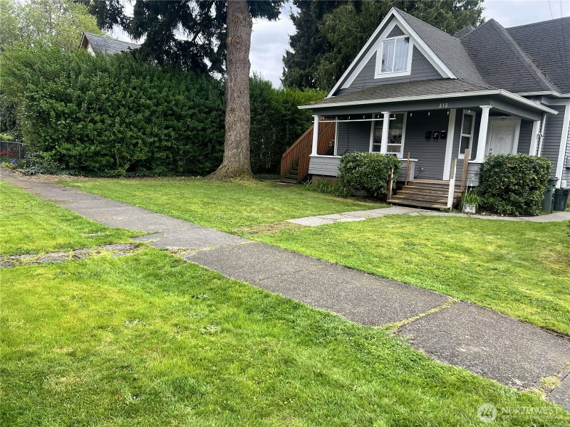232 4th Avenue NW photo 2