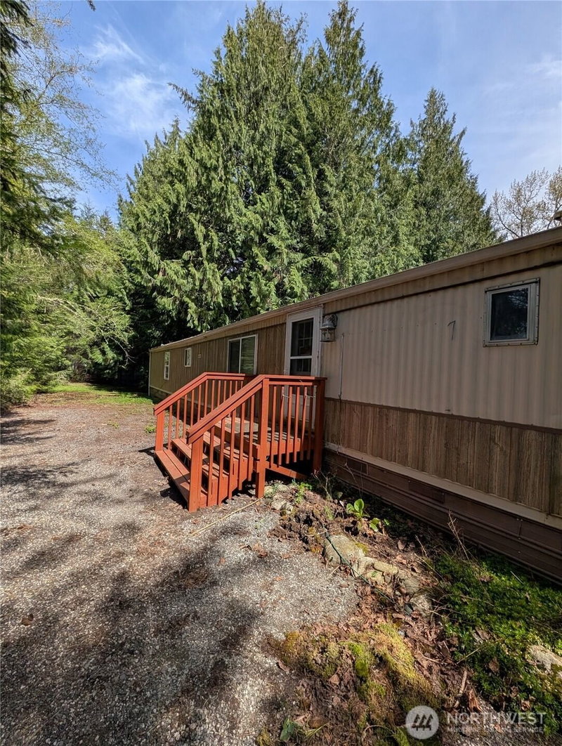 4611 268th Avenue NE photo 1