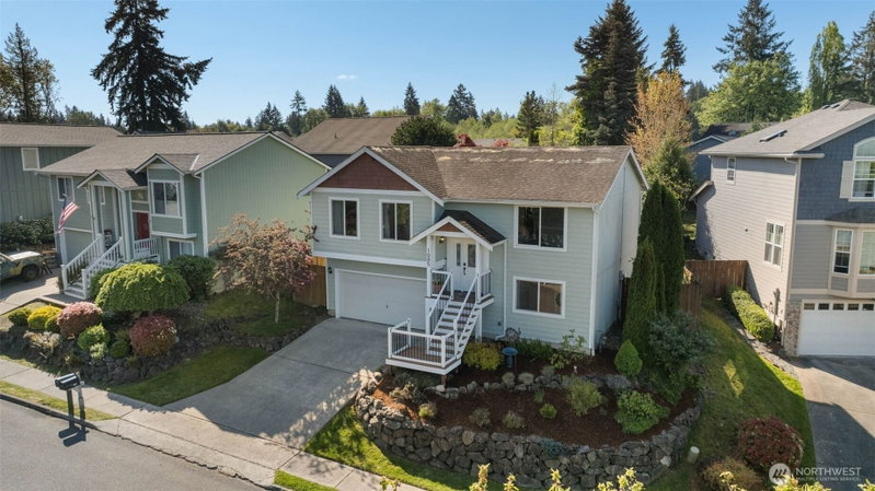 1085 Heron Ridge Avenue photo 2