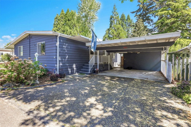 9007 53rd Avenue Ct E photo 2