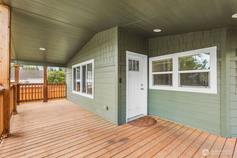 120 L Street SE photo 2