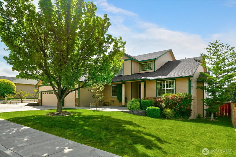 5600 Sycamore Drive photo 1