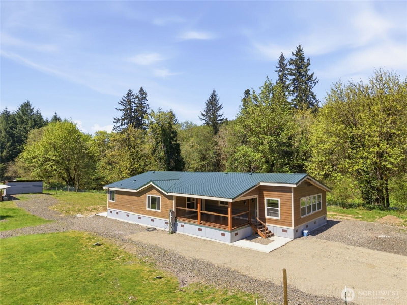 490 Coma Road photo 1