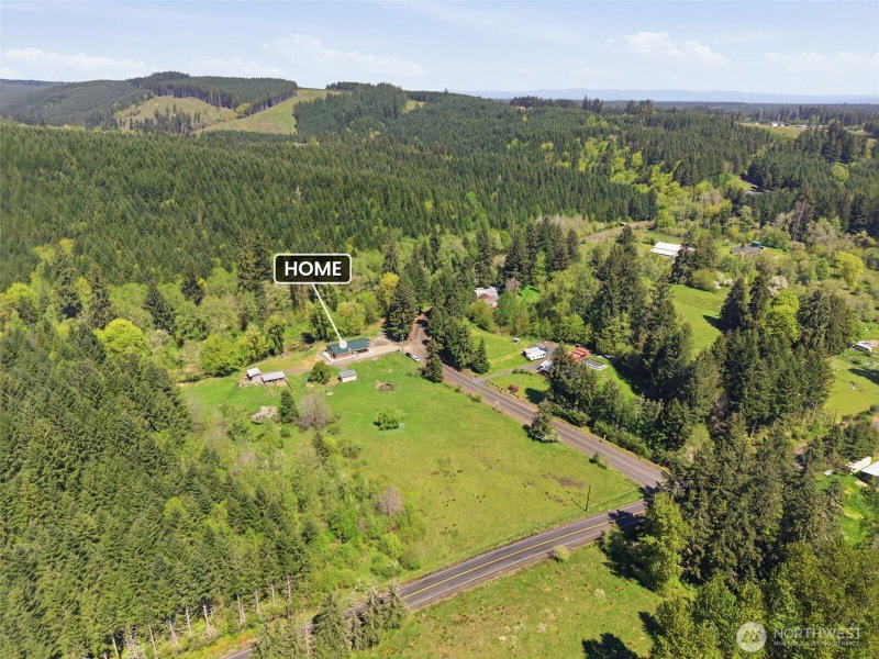 490 Coma Road photo 2