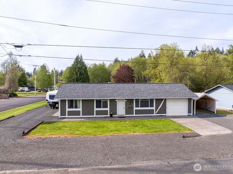 503 W Maple Street photo 1