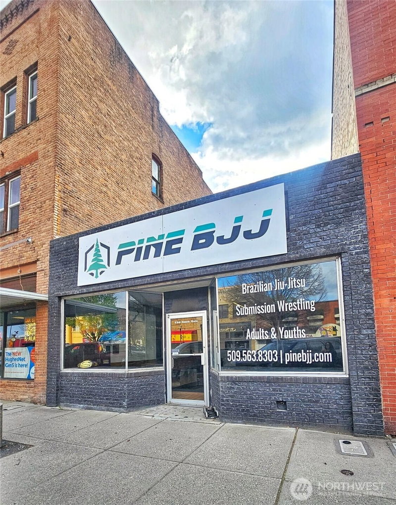 130 S Main Street photo 1