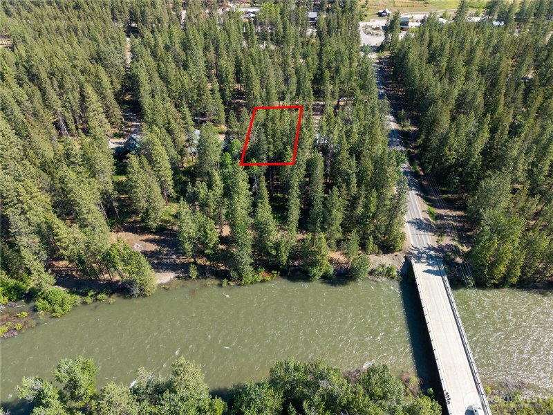 3 Mazama Bridge Road photo 2