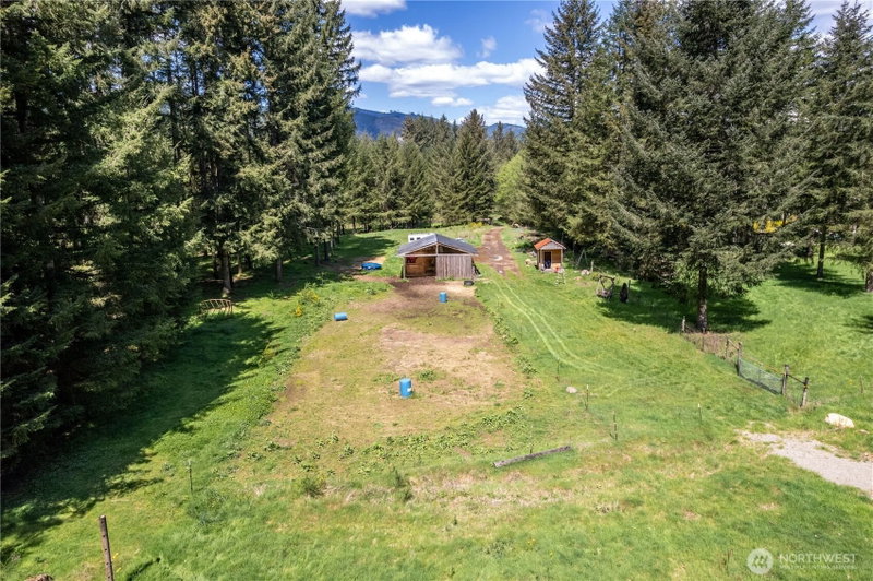 171 Sugarpine Road photo 2