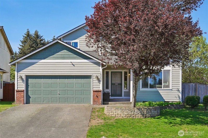 16202 87th Avenue E photo 1