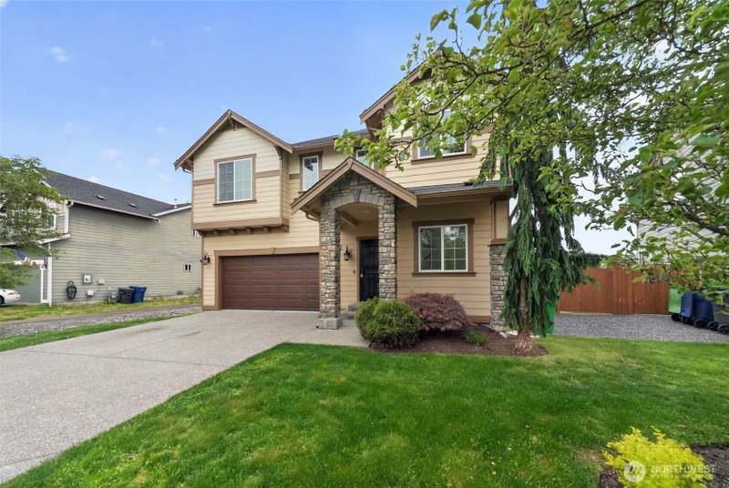 5844 147th Place NE photo 2