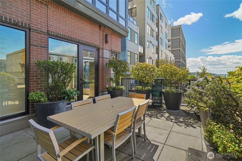 2721 1st Avenue #906 photo 39