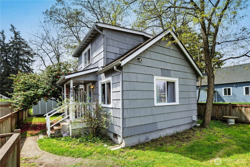 608 113th Street S photo 2