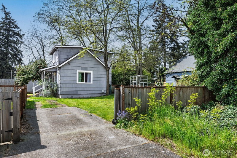 608 113th Street S photo 26