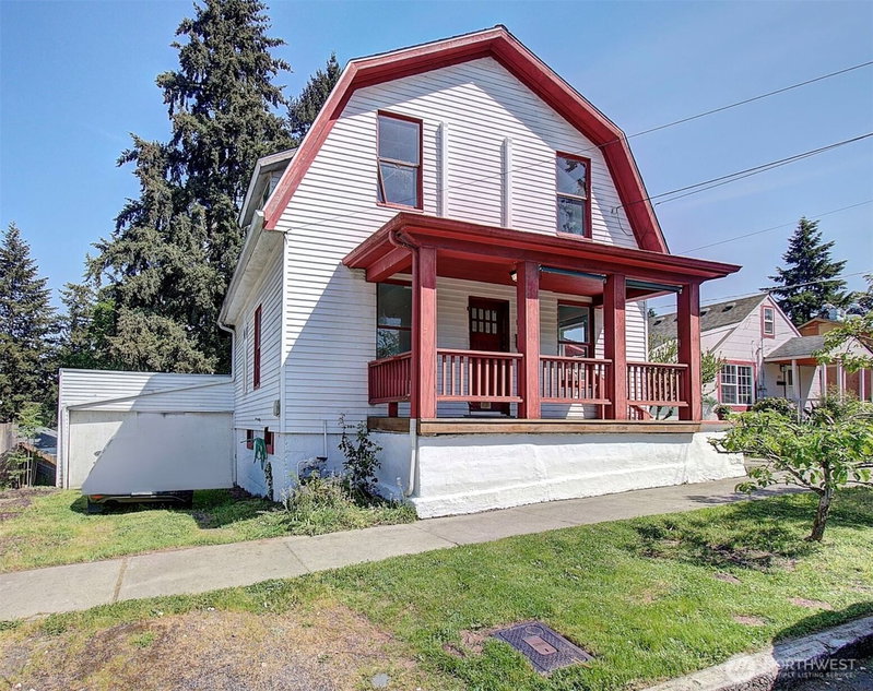 3521 L Street photo 1