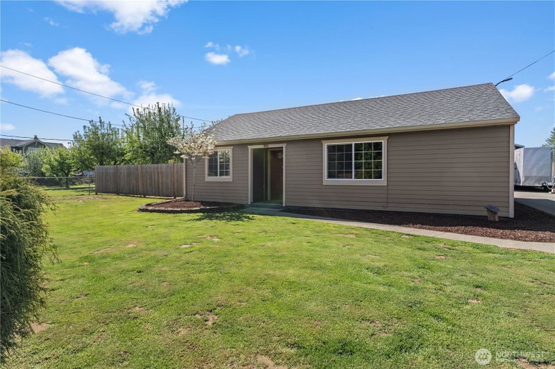3216 92nd Street E photo 2