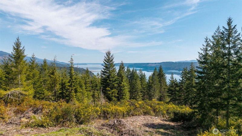 778899 N Hamma Ridge Drive photo 1