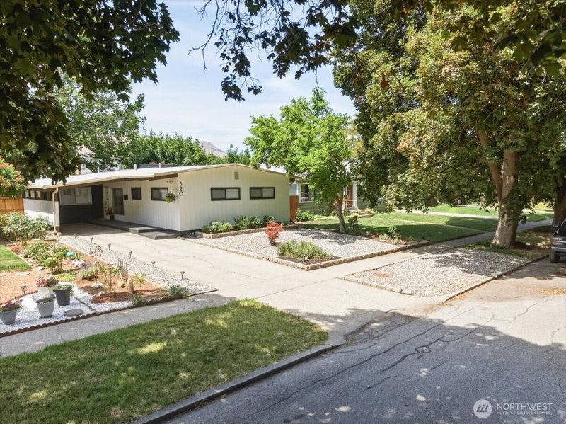320 Pioneer Dr. photo 2