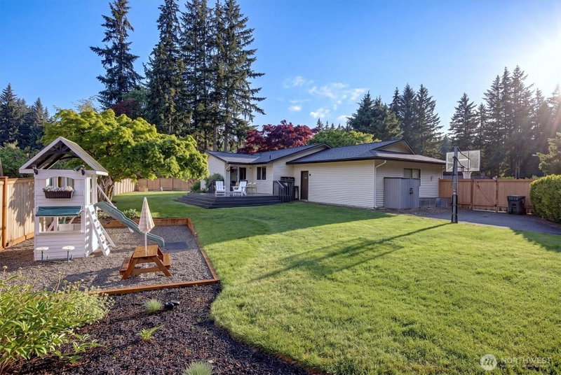 14802 SE 139th Court photo 35