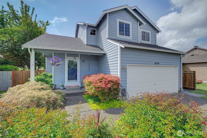 16204 93rd Street E photo 1