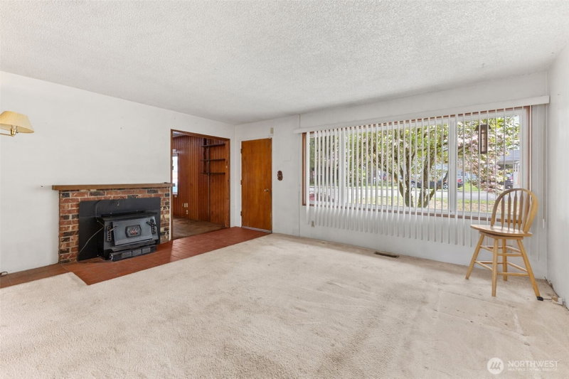 2709 N Street SE photo 2