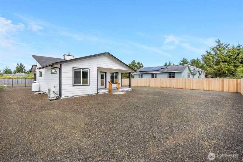 369 N Butter Clam Street SW photo 30
