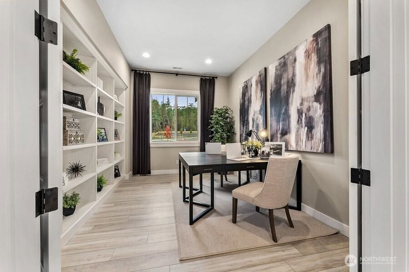 20830 Chad Lane E #1409 photo 2