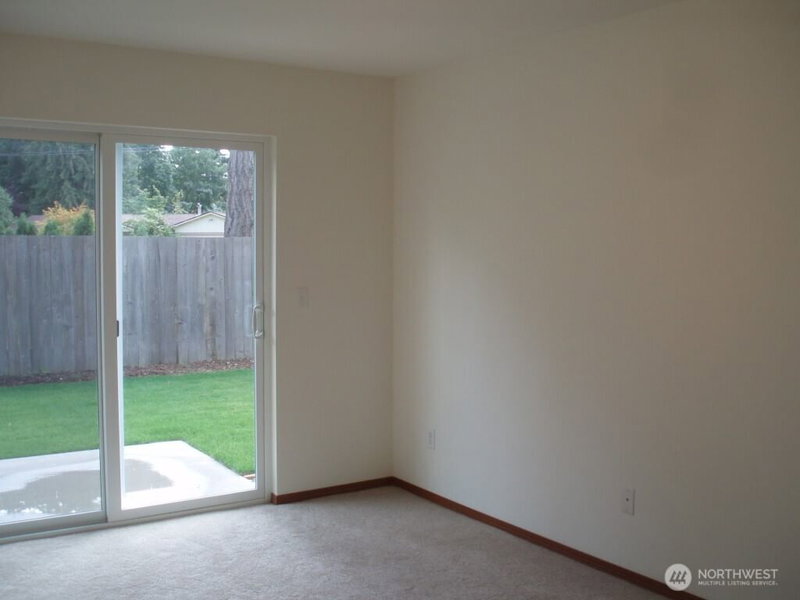 7223 Vandermark Road E photo 2