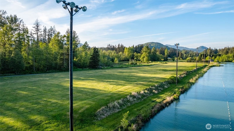 18003 Bow Lake Lane photo 2