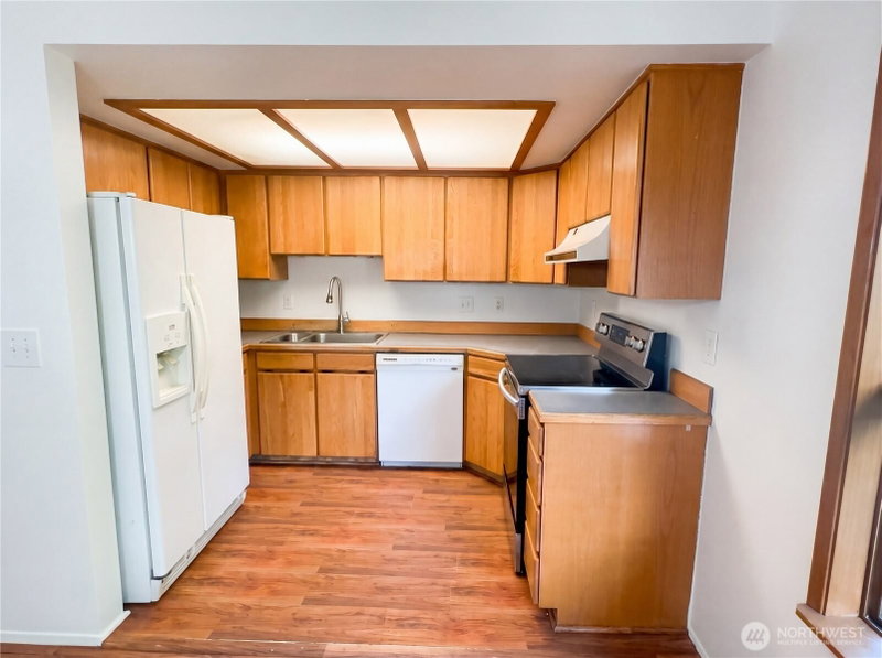 515 Thistle Street photo 2