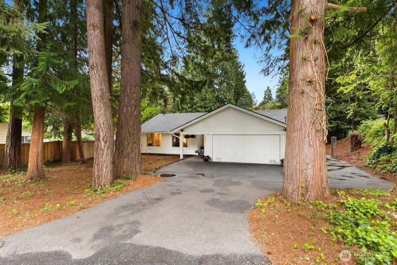 16310 Fremont Place N photo 29