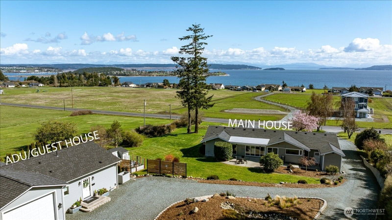 1387 Scenic Heights Road photo 1