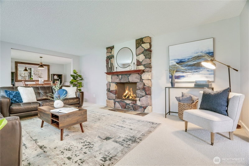 1204 Coral Drive photo 2