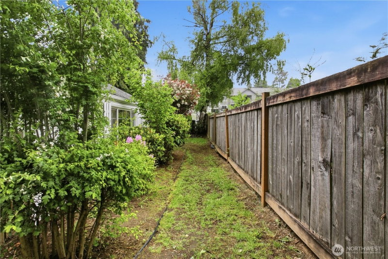 111 S 80th Street photo 17