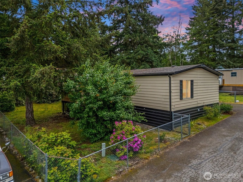 7427 154th Street E #14 photo 1