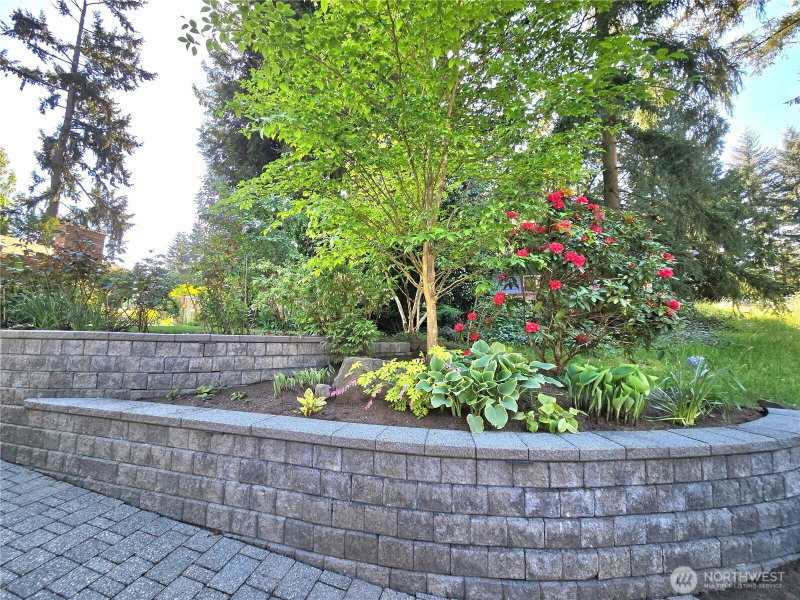 313 NE 191 Street photo 2