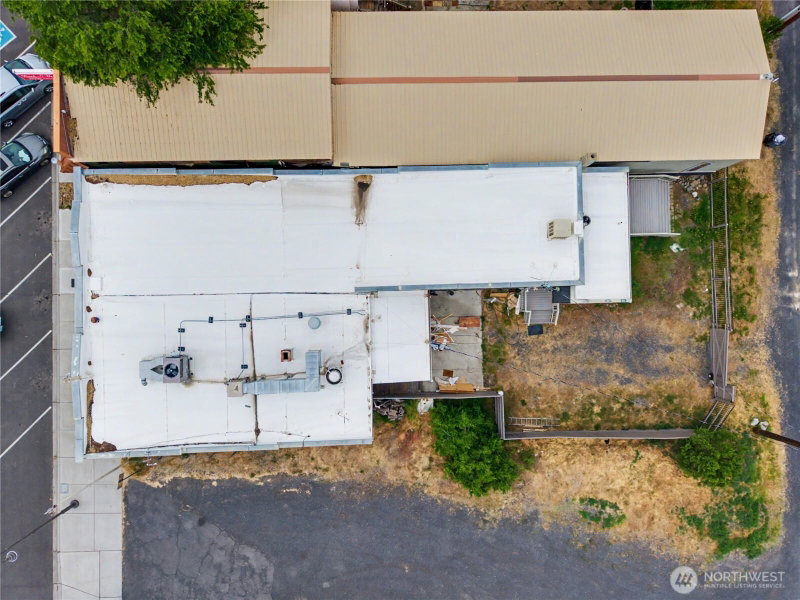 330 E Main Avenue photo 2
