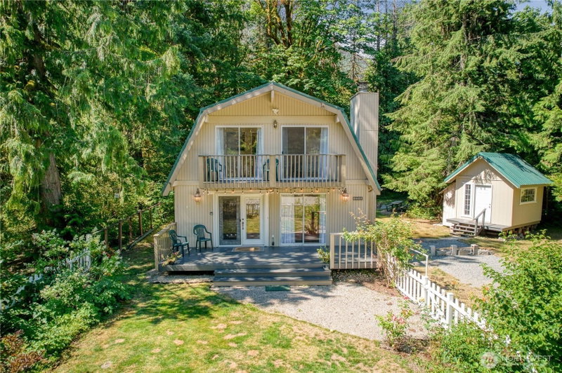 64455 NE 180th Street photo 2