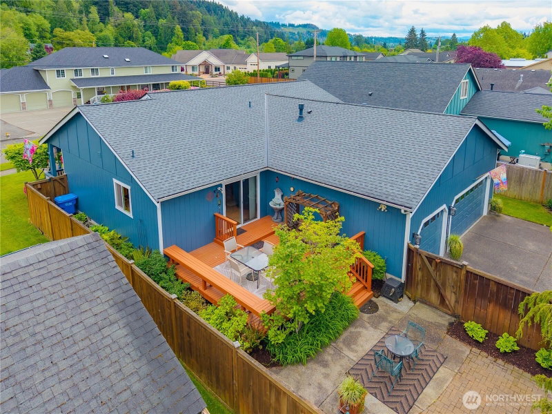 4632 Parker Road E photo 2