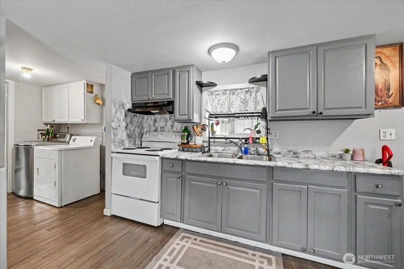 7404 187th Street Ct E #43 photo 2