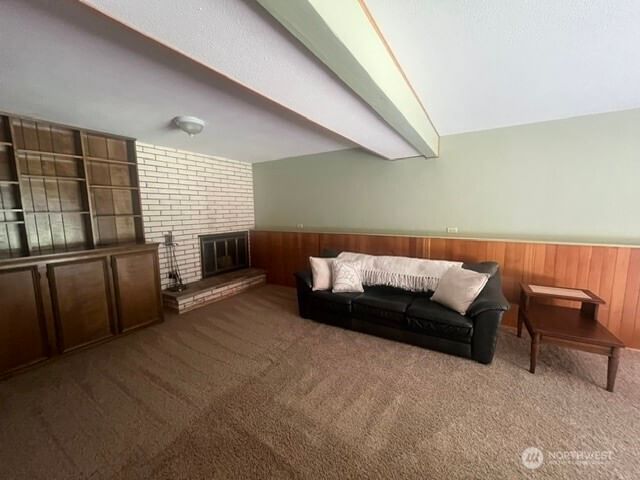 870 Kamus Place photo 40