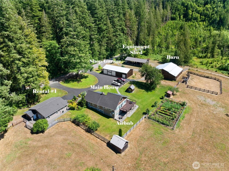 192 Skinner Road photo 2