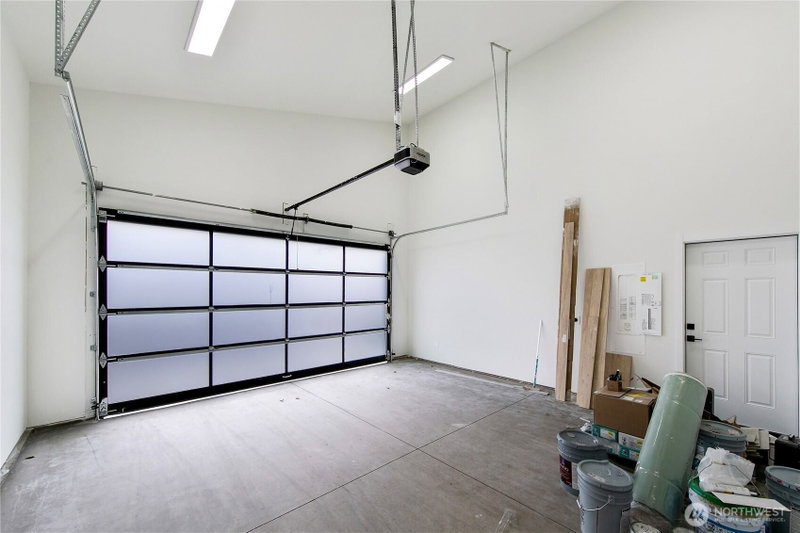 514 Canal Drive NE photo 18