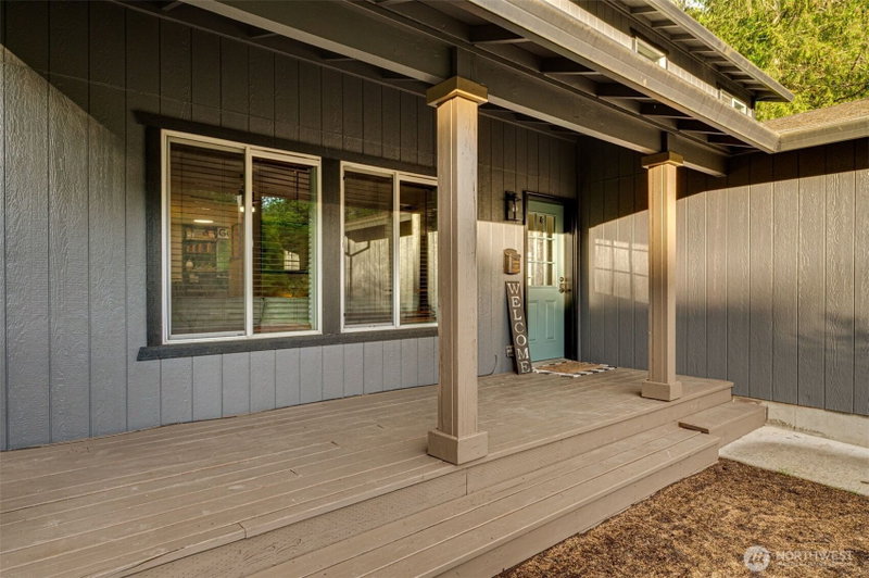 136 Charleston Drive photo 40