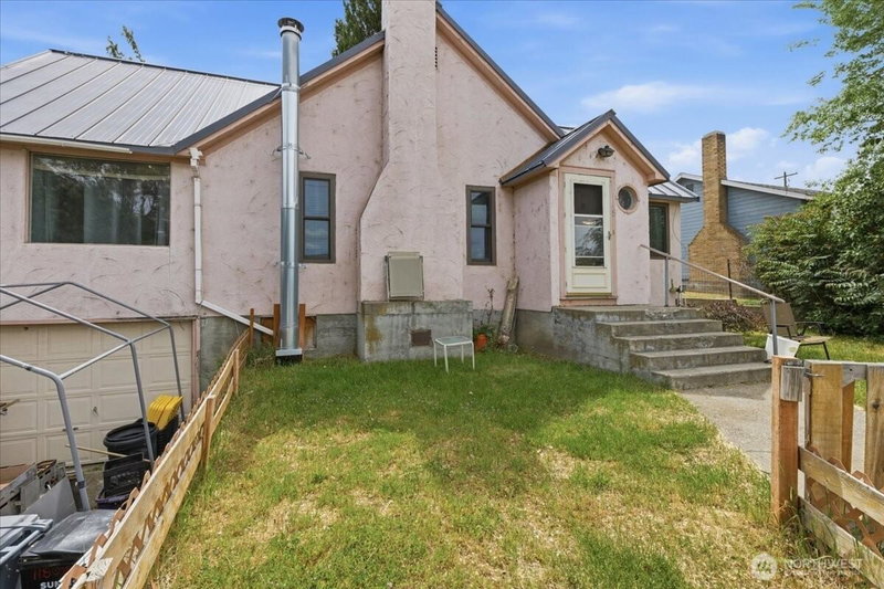 118 Coulee Boulevard photo 37