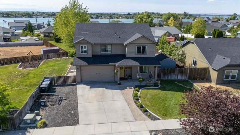 3624 W Wapato Road photo 2