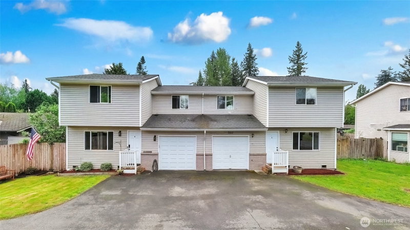 7511 59th Drive NE photo 1