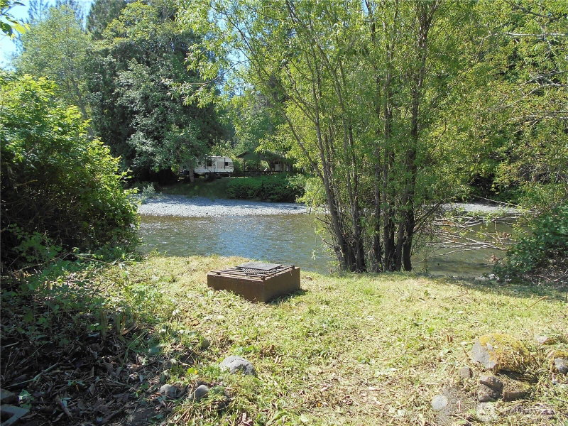 170 Kelly Road photo 1