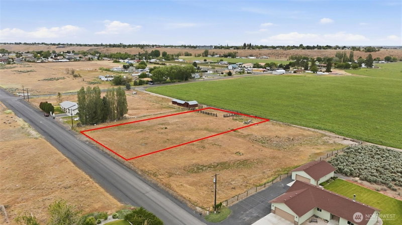 0 Lot 1 Redmond Road NE photo 2